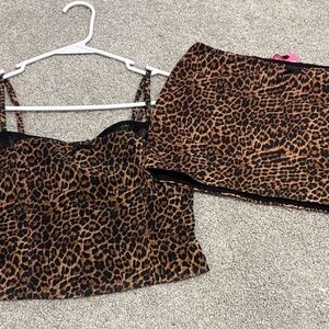 Edikted Leopard Print Skirt Set